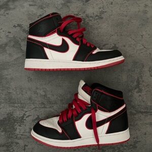 Air Jordan 1 Retro High OG “Bloodline”